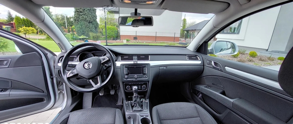 Skoda Superb cena 37900 przebieg: 325575, rok produkcji 2013 z Kędzierzyn-Koźle małe 154